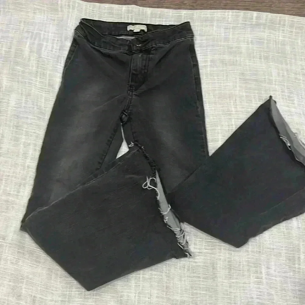 CHELSEA & VIOLET BLACK JEANS FLARE BELL BOTTOMS - Picture 2 of 7